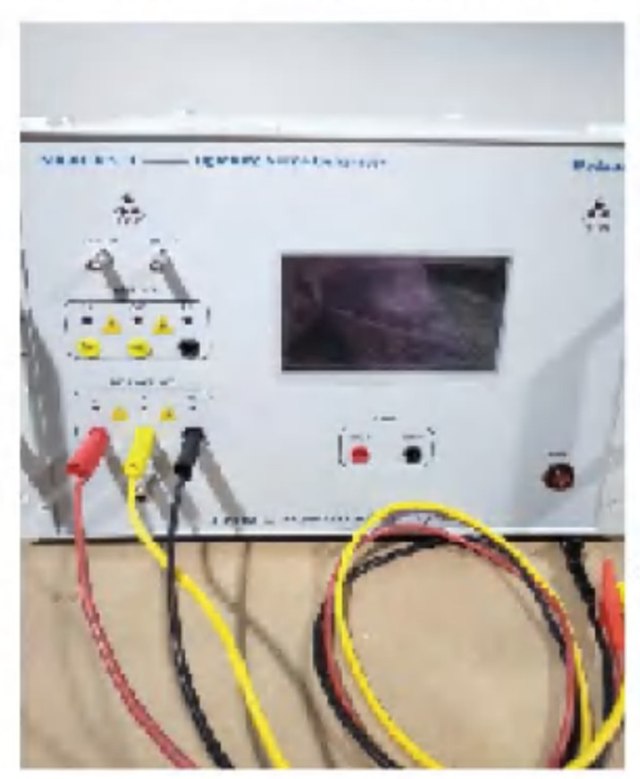Lightning surge generator used for EMC immunity tests
